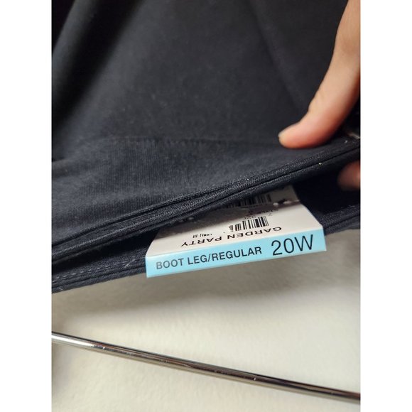 INC International Concepts Sz. 20W Black Boot Leg Split Hem Belted Pants NWT - Picture 2 of 9